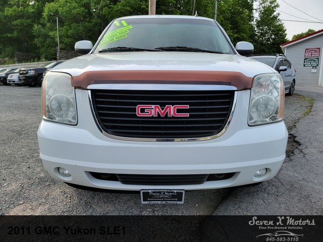 2011 GMC Yukon SLE1 