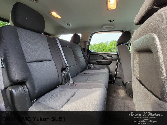 2011 GMC Yukon SLE1 