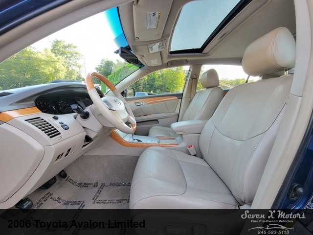 2006 Toyota Avalon Limited