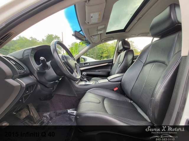 2015 Infiniti Q40 Sedan