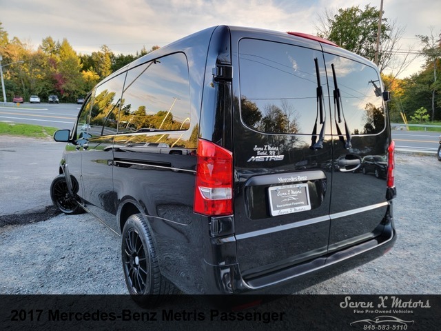 2017 Mercedes-Benz Metris Passenger Van