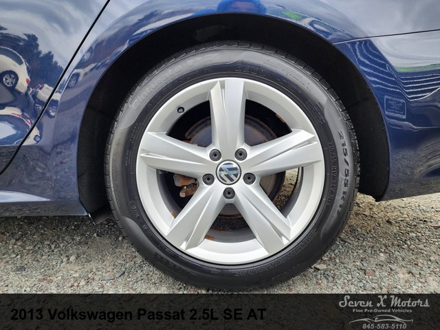 2013 Volkswagen Passat 2.5L SE AT