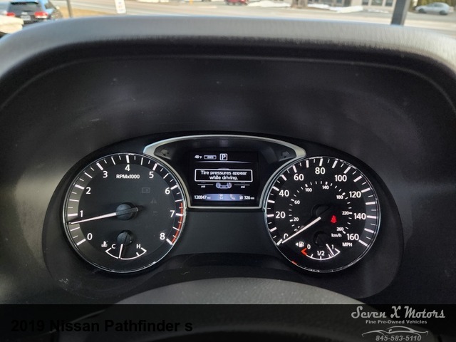 2019 Nissan Pathfinder S 