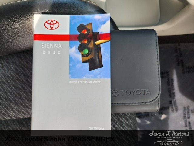 2012 Toyota Sienna  7-Passenger 