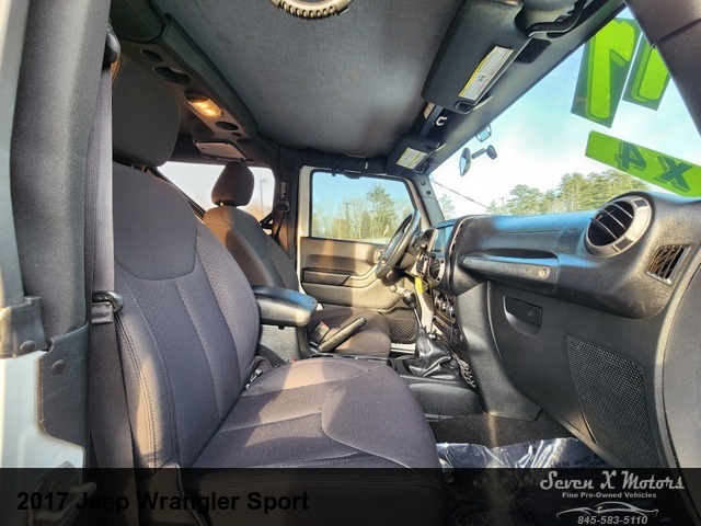 2017 Jeep Wrangler Sport 