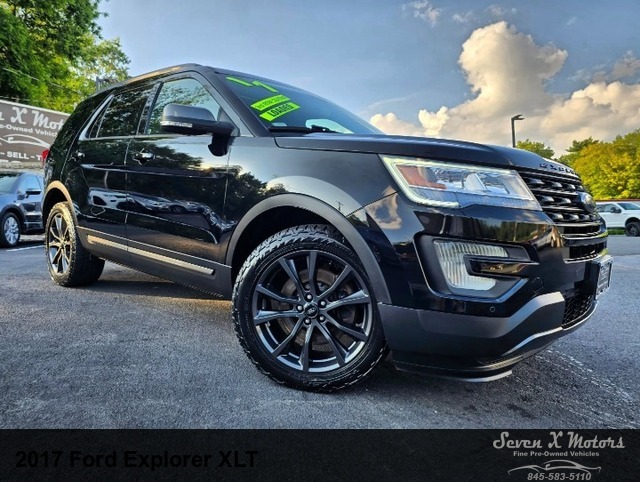 2017 Ford Explorer XLT 