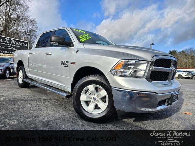 2019 RAM 1500 SLT Crew Cab SWB 