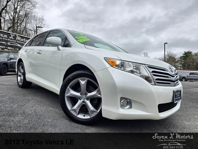 2012 Toyota Venza LE  
