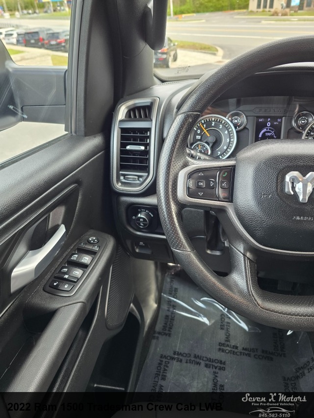 2022 RAM 1500 Tradesman Crew Cab LWB